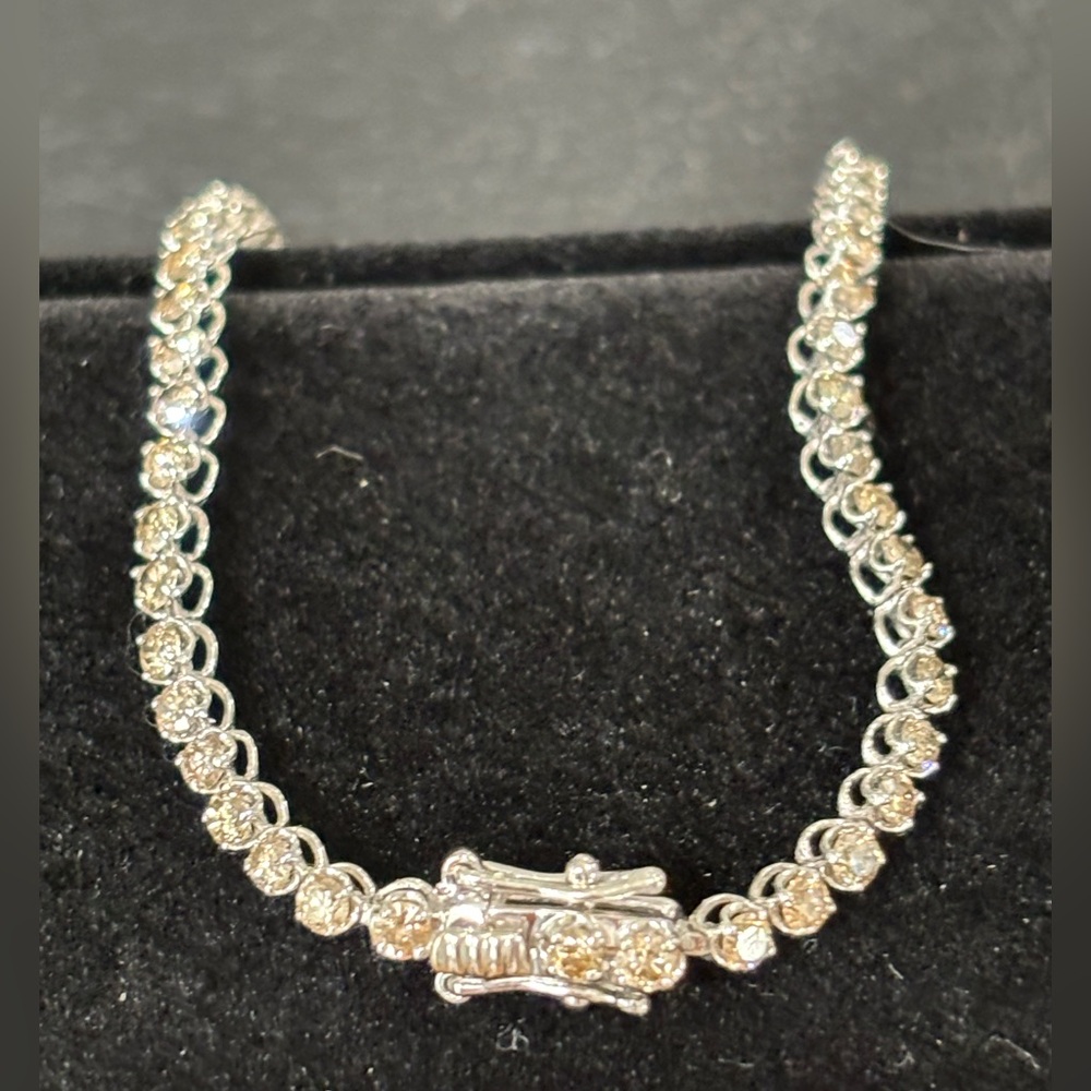 marked 3.00 ctw natural diamond  tennis bracelet 18k white gold 7”